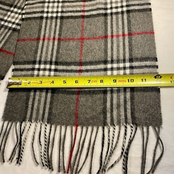 New100% Cashmere Fringed Murano Scarf Wrap Plaid Black / White/ Grey 64" - Picture 5 of 8